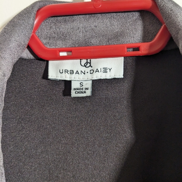 Grey suede jacket - Picture 3 of 4